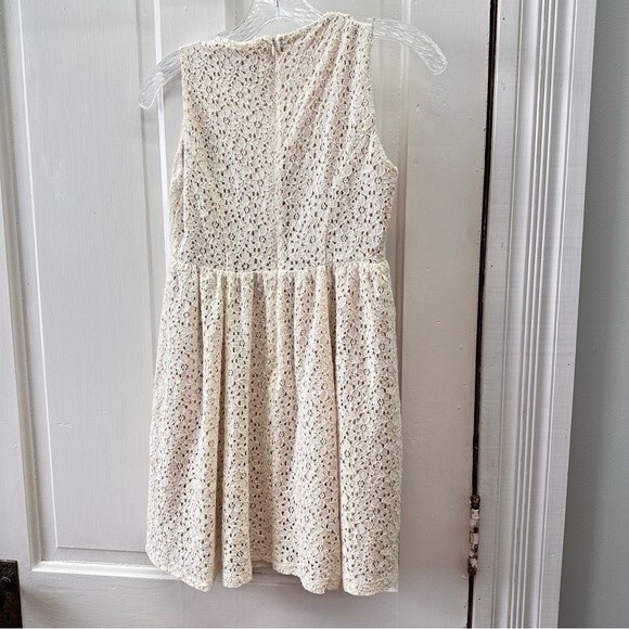 Reformation off white cream floral lace dress fully lined women's 4 - Picture 3 of 7